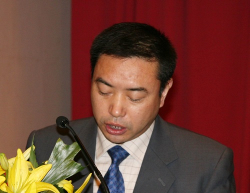 扬州局李明安优化全行业资源融入新农村建设