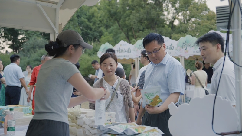 荷风米韵 诗画江南——“水韵·苏米”全国行活动走进杭州西湖